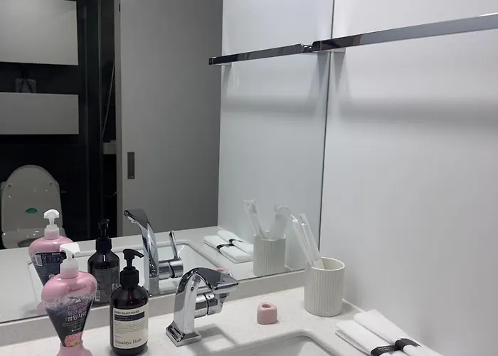 Open2-hongik Hapjeong Station 2 Minutes-luxury Style-panoramic River View-queen Bed For 2 People-comfortable Sofa Ott *