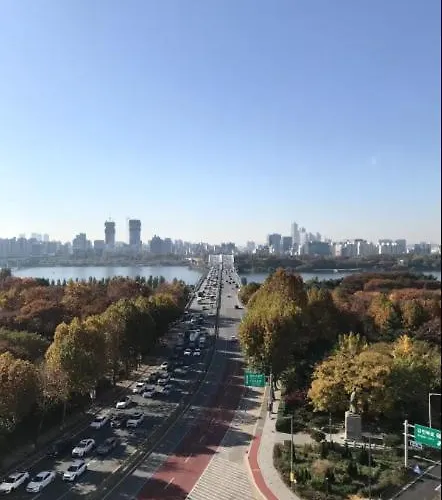 Open2-hongik Hapjeong Station 2 Minutes-luxury Style-panoramic River View-queen Bed For 2 People-comfortable Sofa Ott